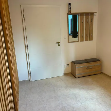 Holiday home Madlen Dolni Bobrova